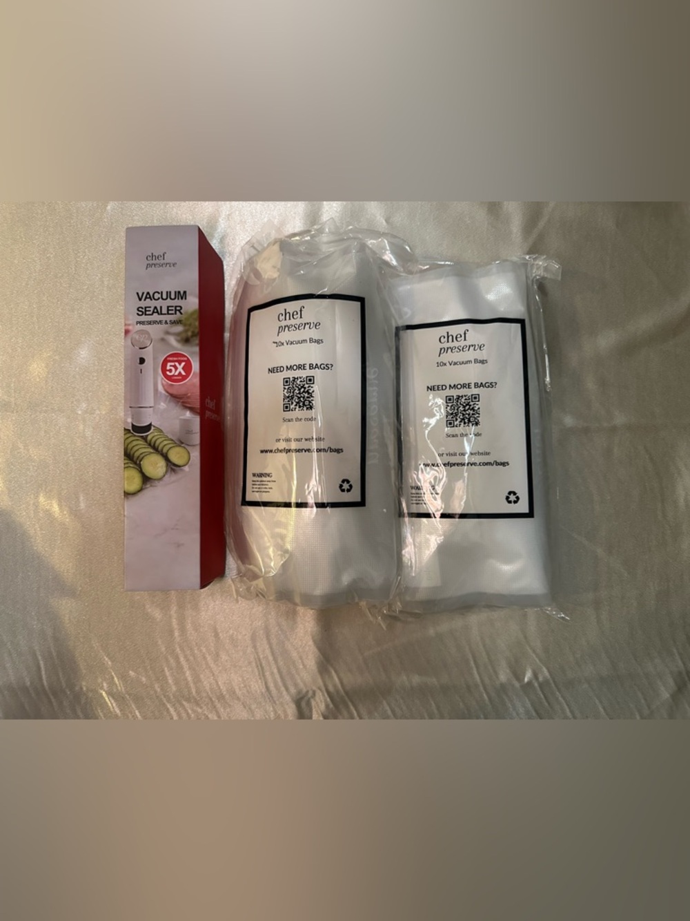 Chef Preserve Compact Vacuum Sealer for Food +  20 Reusable Vacuum Bags New